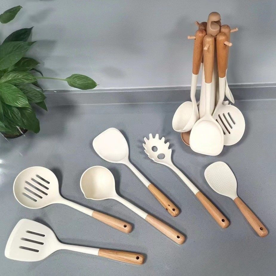 Wooden Handle Silicone Kitchenware 6 Piece Set